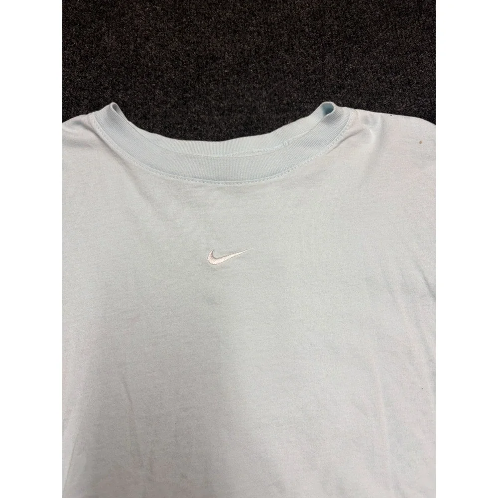 Nike Girls Loose Fit Light Blue Swoosh Logo T-Shirt XL Kids